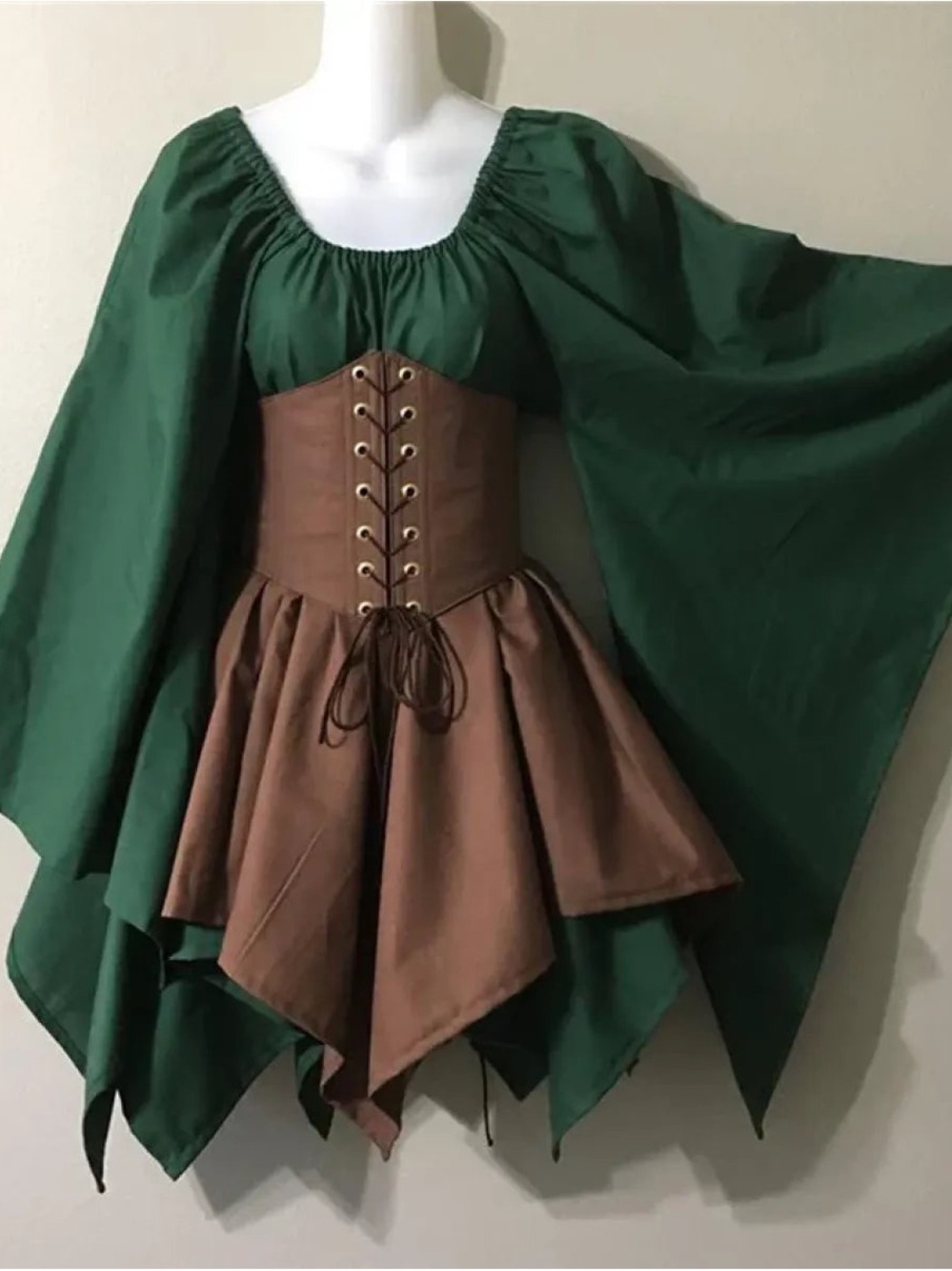 Medieval Renaissance Dress – Full Sleeve Costume with Corset